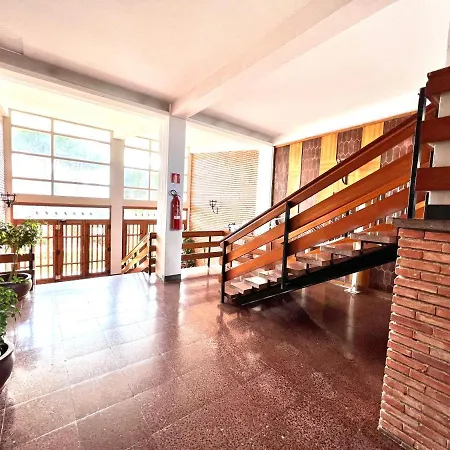 فندق Oriol Center بلاتجا ذارو